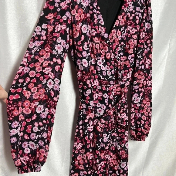 KENSIE pink chiffon,faux wrap,floral, puffy sleeve dress,sz 2, surplice,fairy - Picture 14 of 15